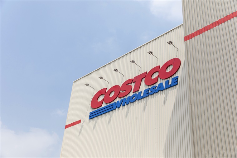 Costco加油站一箱油省30元！比中石化/石油便宜，员工称原则上会一直保持给会员优惠油价