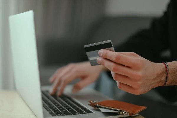 淘宝直播伴侣用什么软件？淘宝直播伴侣如何下载？