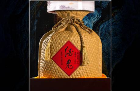 暴降超97！酒鬼酒，业绩崩了