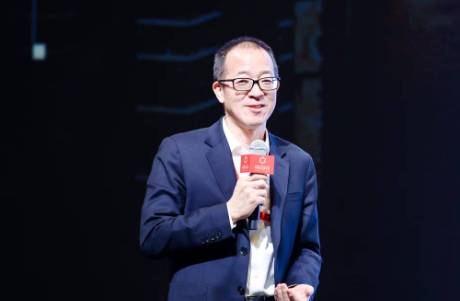净亏9679.9万！俞敏洪，不慌