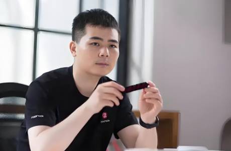 两天跌没115亿！石头科技，增收不增利
