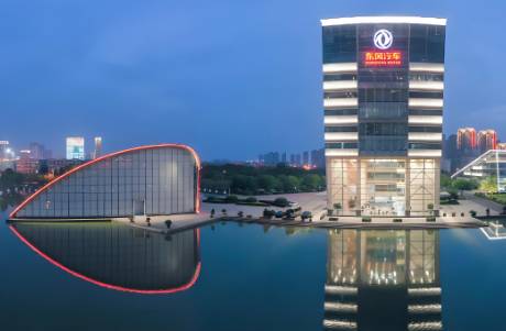 前四个月销量下滑20.8！东风汽车，转型乏力何解？