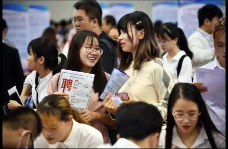 大厂2025校招季，一场AI人才争夺战