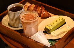 7月，新茶饮开店2597家