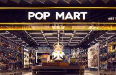 12s视频,170亿市值蒸发,泡泡玛特无法回避的青春期