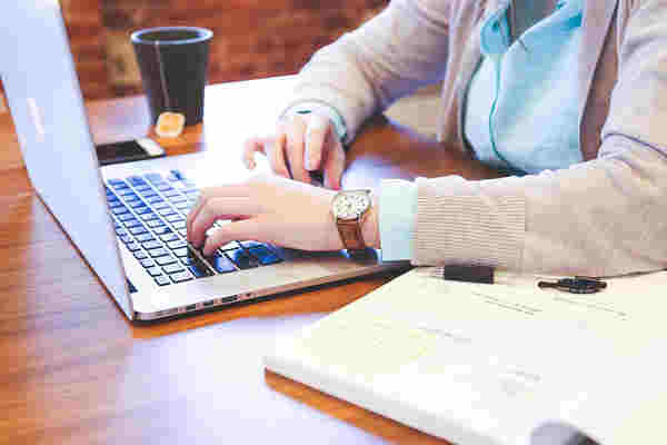 百亿补贴划算还是双十二划算？百亿补贴和双十二